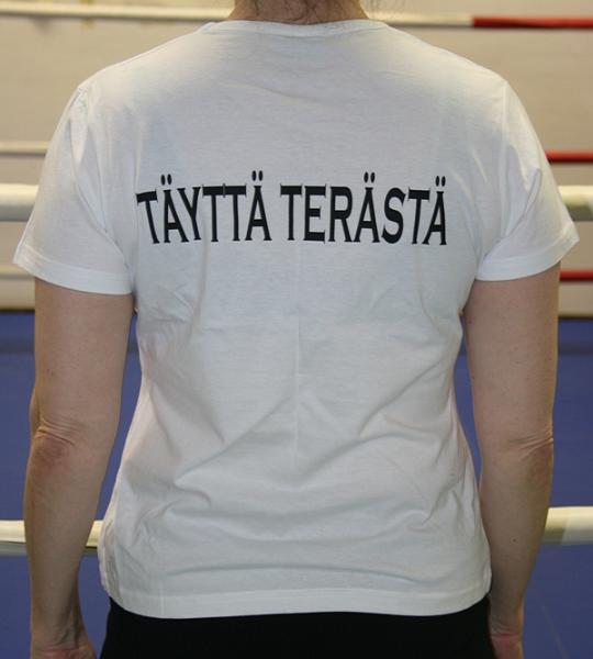 T-paita logolla, valkoinen_taka, 10 €.JPG